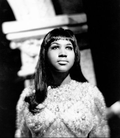 jlgadreau's tweet photo. Un peu d’histoire...
Ce jour, en 1942 naissait Aretha Louise Franklin à Memphis.
Pour le reste de son histoire, je vous renvoie vers mon livre aux @EditionsAmpelos « Sister Soul - #ArethaFranklin sa vie, sa foi, ses combats »
#MonCalendrierProtestant https://t.co/f2y9MJqaEa