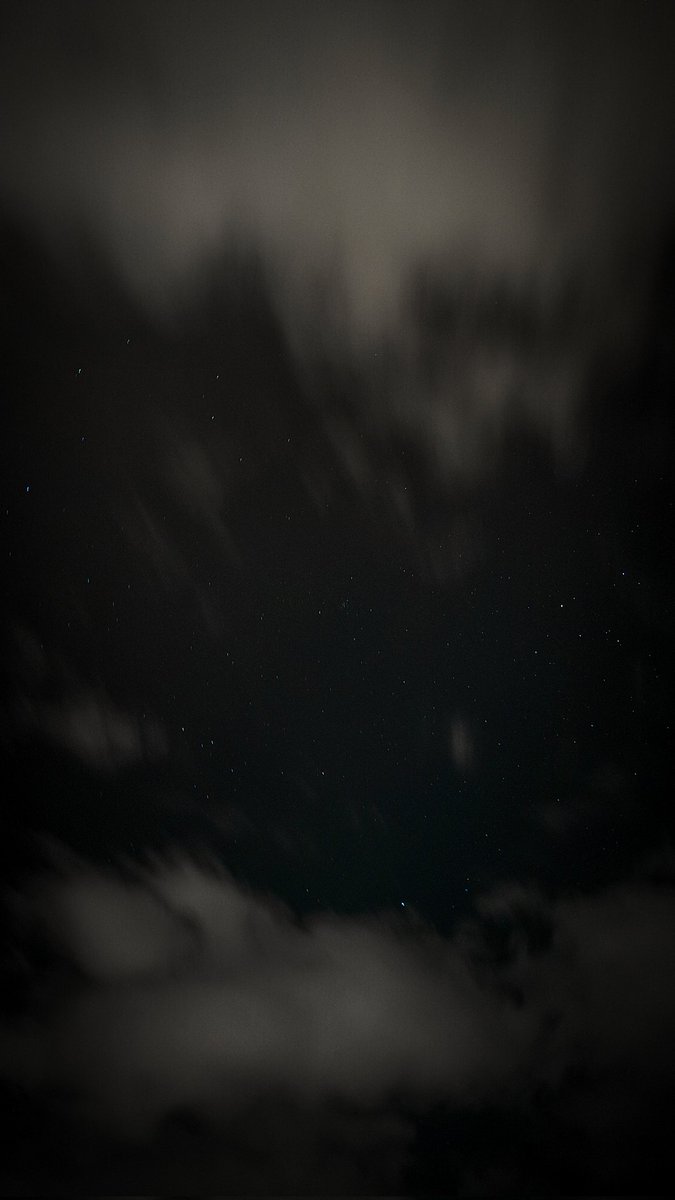 zommylens's tweet image. Last night ✨ 
#OPPOFindN2Flip #OPPOFindN2Flip #FlexForm @oppo