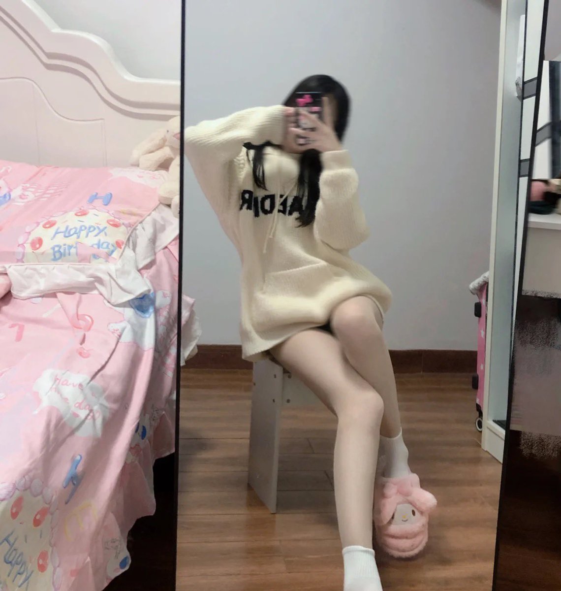 saifularekrasta's tweet photo. 见什么世面，见见你就好了 https://t.co/Balbc64LNy