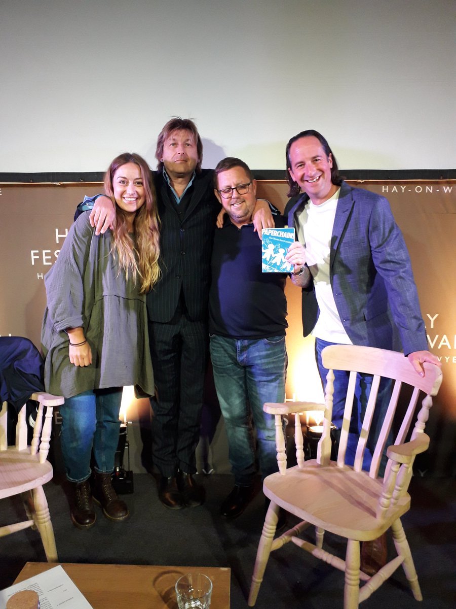 WordsWeeping's tweet photo. 1 year ago @Paperchains5 premiered in Boscombe - taking the incredible work of our #Paperchains community &amp; bringing it to life in print &amp; on stage thanks to these talented heroes @Lee50Gary @jobillingham @Story_Machines @manwithbooks @NellLeyshon @Outsiders_Proj @stephen_kelman https://t.co/y9R7Xxvol9