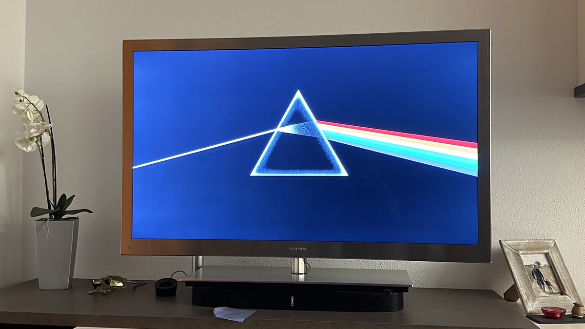 golf_sierra's tweet image. Yesterday evening … 50 years #DSOTM … THANKS ⁦@pinkfloyd⁩ ♥️ 🌈