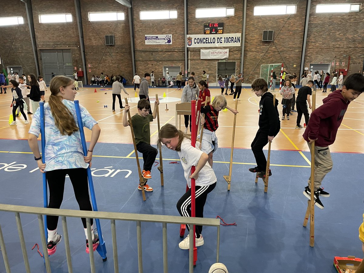 St_Johns_RC's tweet photo. We tried a variety of sports @ConcelloNigran on Thursday from stilt walking to sumo wrestling! So much fun and we learnt so many key Spanish phrases along the way. #schoolexchange #spanishlife https://t.co/yYC1nWojVA