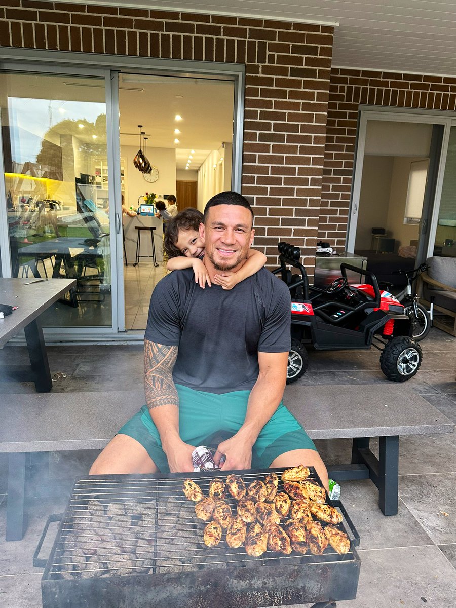SonnyBWilliams's tweet photo. Iftar prep with my little mate. ❤️ https://t.co/citQPZi9JM
