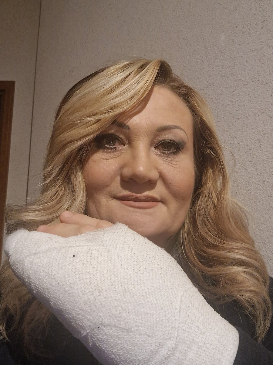 SimonaVietina's tweet photo. 🔵......il "pericoloso mestiere" del Sindaco.

🔴Nei piccoli comuni il Sindaco è spesso l'unico punto di riferimento, deve occuparsi di tutto personalmente e spesso il suo lavoro non è neppure poi così evidenziato.

🔶️Lo facciamo per senso civico e per amore verso il territorio https://t.co/zmmCC5uGaJ
