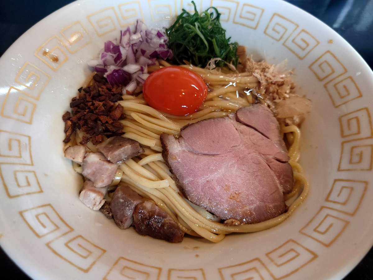 Phazon_lunch's tweet photo. ......(フェイゾン・ランチ) https://t.co/FwZAPbrss6