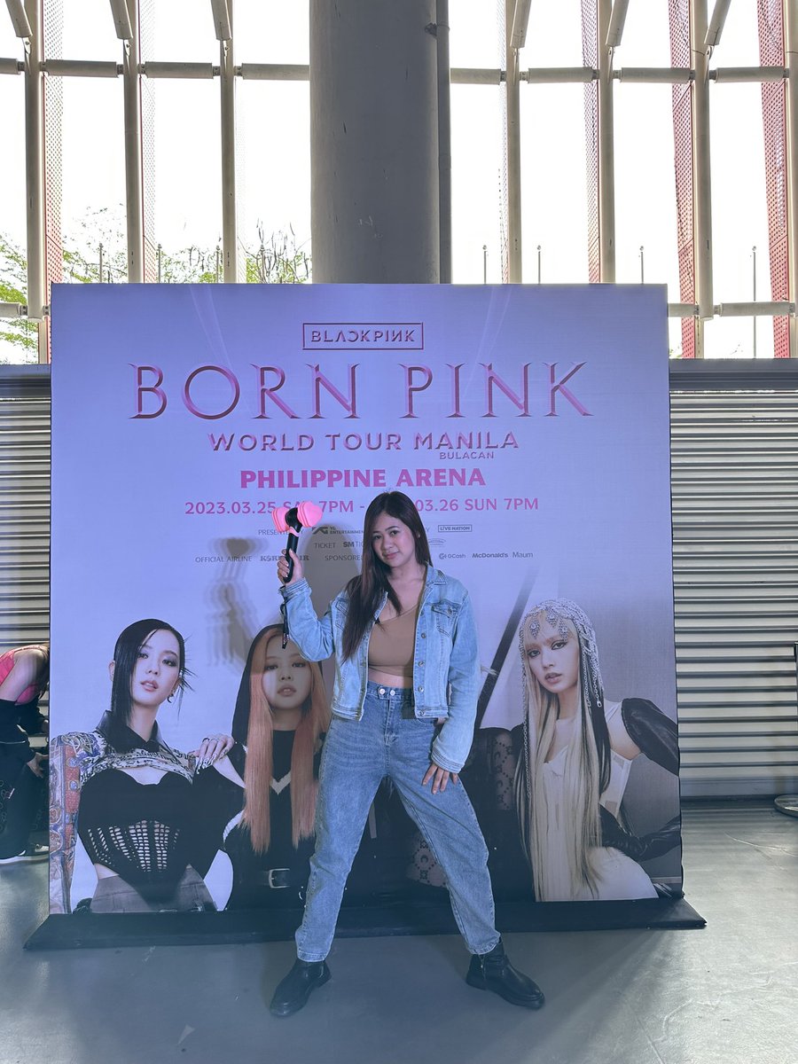 iamricatuazon's tweet photo. BLACKPINK CONCERT DAY 1 🖤💗 #BLACKPINKinManila #BlackpinkinBulacan 
#BLACKPINK
#Blackpinkconcert2023 https://t.co/VmlhHiUVsU
