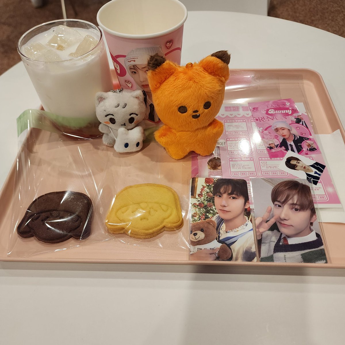 Hyon_ing's tweet photo. 📍러브모드
#바니바니_바니바니_런쥔_런쥔
#Dear_My_Bunny_Renjun https://t.co/fGYSAWosSp