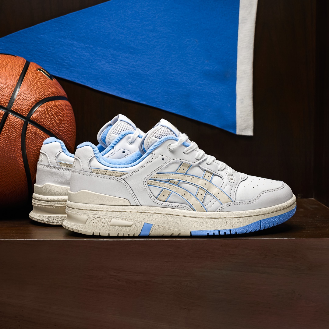 SLKTN_store's tweet photo. ASICS EX89 "White/Cream"
Weißes Glattleder auf einer crèmeweißen Sohle mit hellblauen Akzenten. Traumhaft!
⁠
41,5 - 46,5 • € 129⁠ | LINK: https://t.co/dAGnaOuiW0
⁠
#asics #asicsjapan #slktn #solekitchen⁠ #asicssportstyle #asicsEX89 #asicsgelextreme #gelextreme https://t.co/m6xwmA9P3r