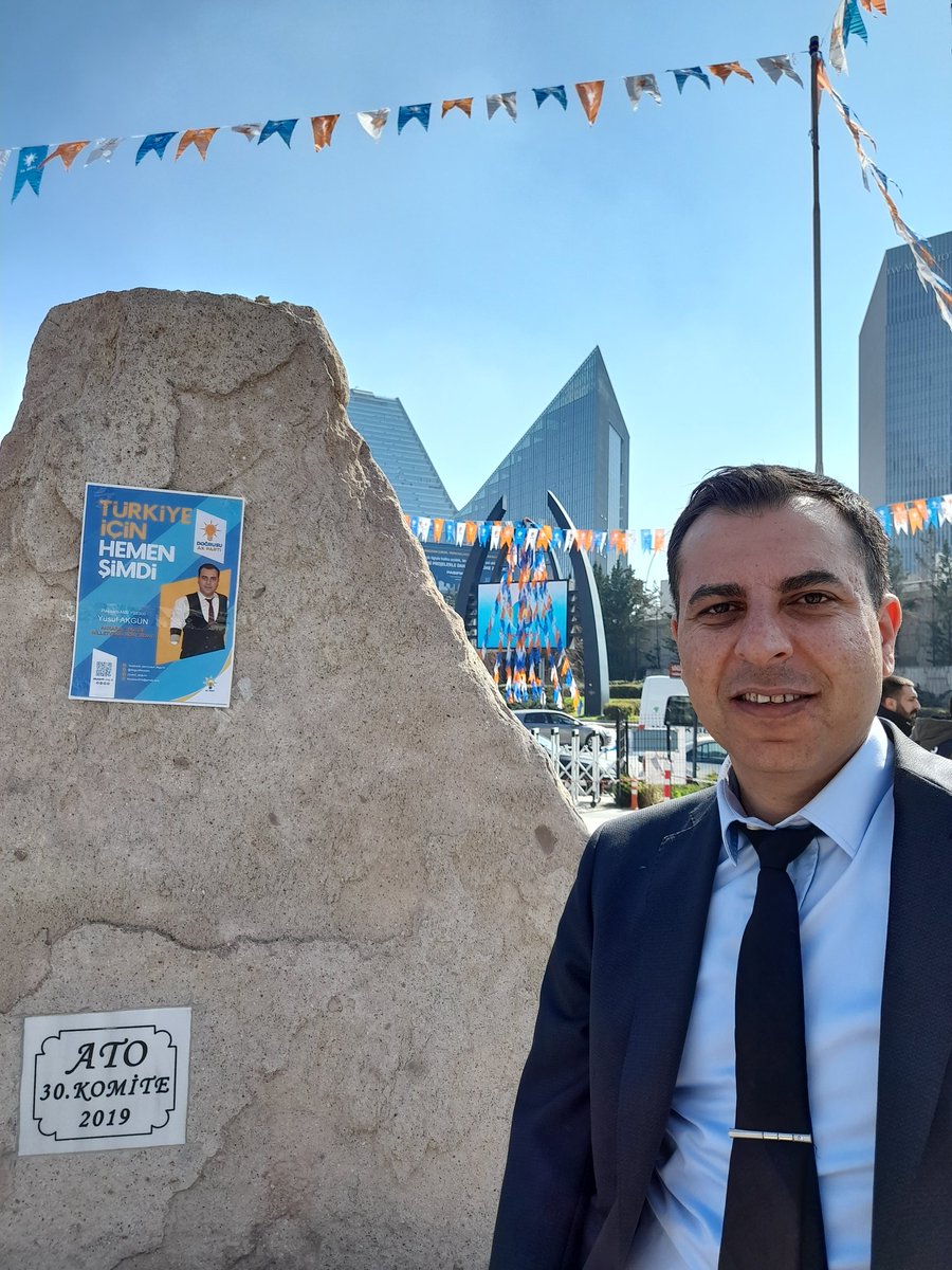 AkgunRessam's tweet photo. Gönüllerine talip olduğumuz delegelerimizle birlikte olmak için temayül alanındayız. https://t.co/SYUTBm9pEx