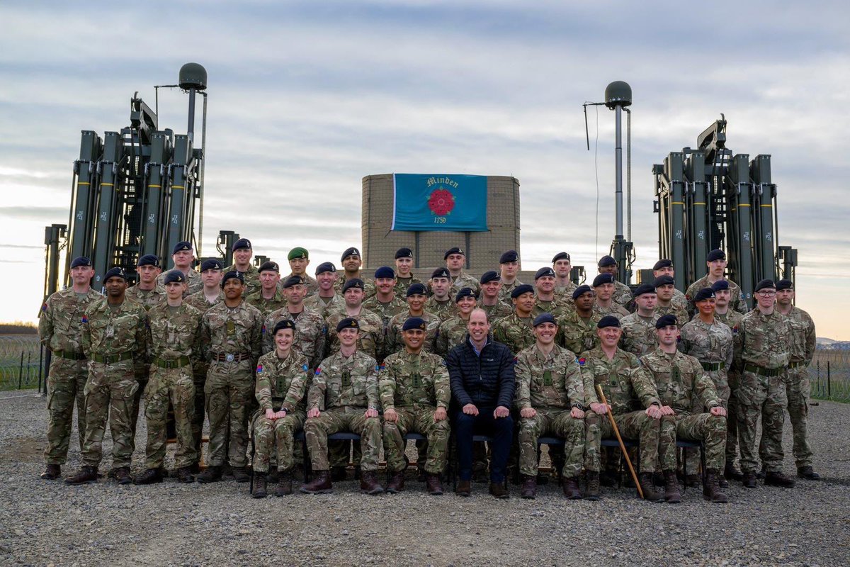 What an amazing opportunity for Team Minden to meet HRH The Prince of Wales. @ArmySgtMajor @rhqra @3rdUKDivision @MBDAGroup @micklawrence62 @bwj123penne