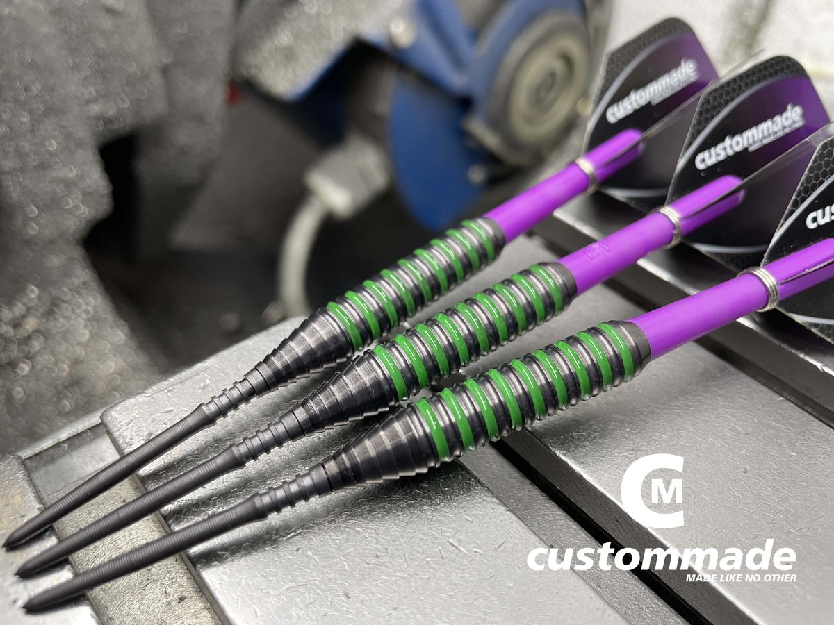 24g - 7.70mm Dia x 44.00mm Long
#darts #handmade #custommade #customdarts #custombarrel #customdart #bespoke #beunique #beinspired #madeinbritain 🇬🇧
custommadedarts.com