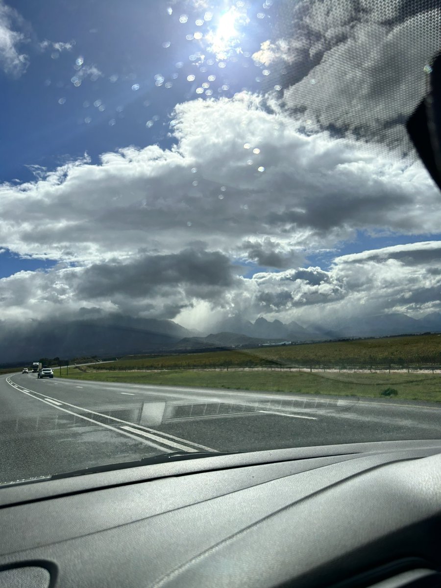 The Duchess of Tastings🍷 tweet media