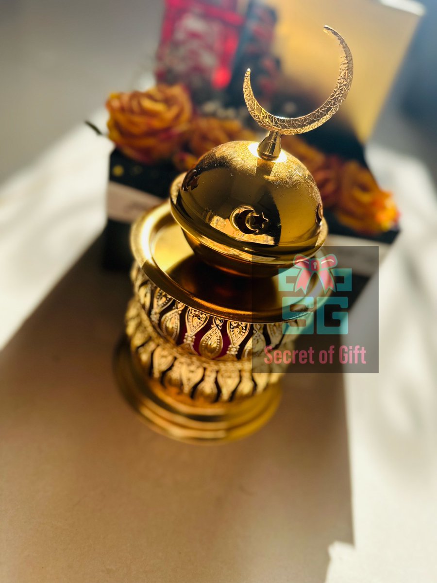 Secretofgift1's tweet photo. ♥️♥️ هدية رمضان 

هديه لي خطيبتو ♥️♥️ بمناسبة رمضان قال لينا بتحب البخور شديد فعملنا ليها فانوس فيهو مبخر ♥️
واختار ليها الشوكلاتة البتحبها وورد♥️♥️

كتب ليها
رمضان السنة دي غير معاك ♥️ 
الله يديمك لي وكل رمضان وانتي معاي♥️♥️

كسرة
ورونا بتحبو شنو في رمضان؟! https://t.co/cscGPW8PrS
