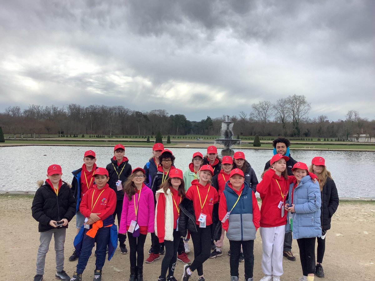 Scotch_Orchard's tweet image. The most wonderful week with the most wonderful people. It has been a privilege sharing this trip with our Scotch Orchard children and wider trust partnership. 🇫🇷 @the_atlp  @ATLP_DoE #onetrust