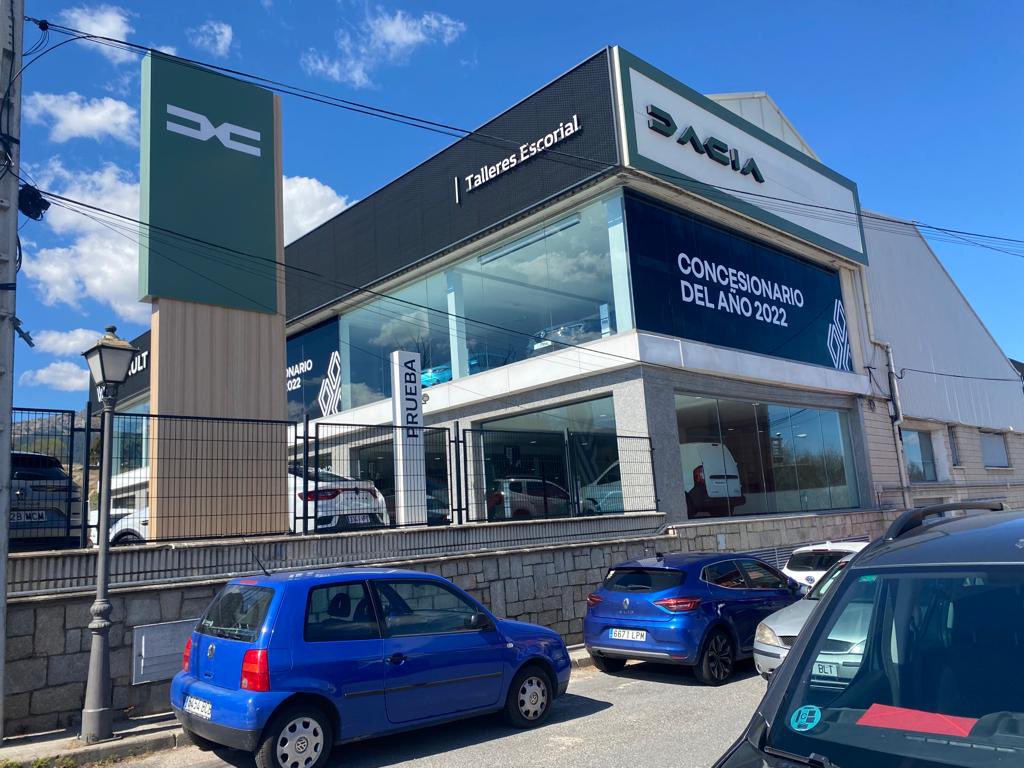 Renault Escorial - Talleres Escorial, S.L tweet media