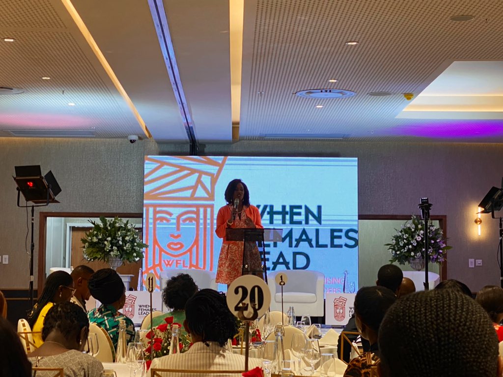 Midnight Snack tweet media