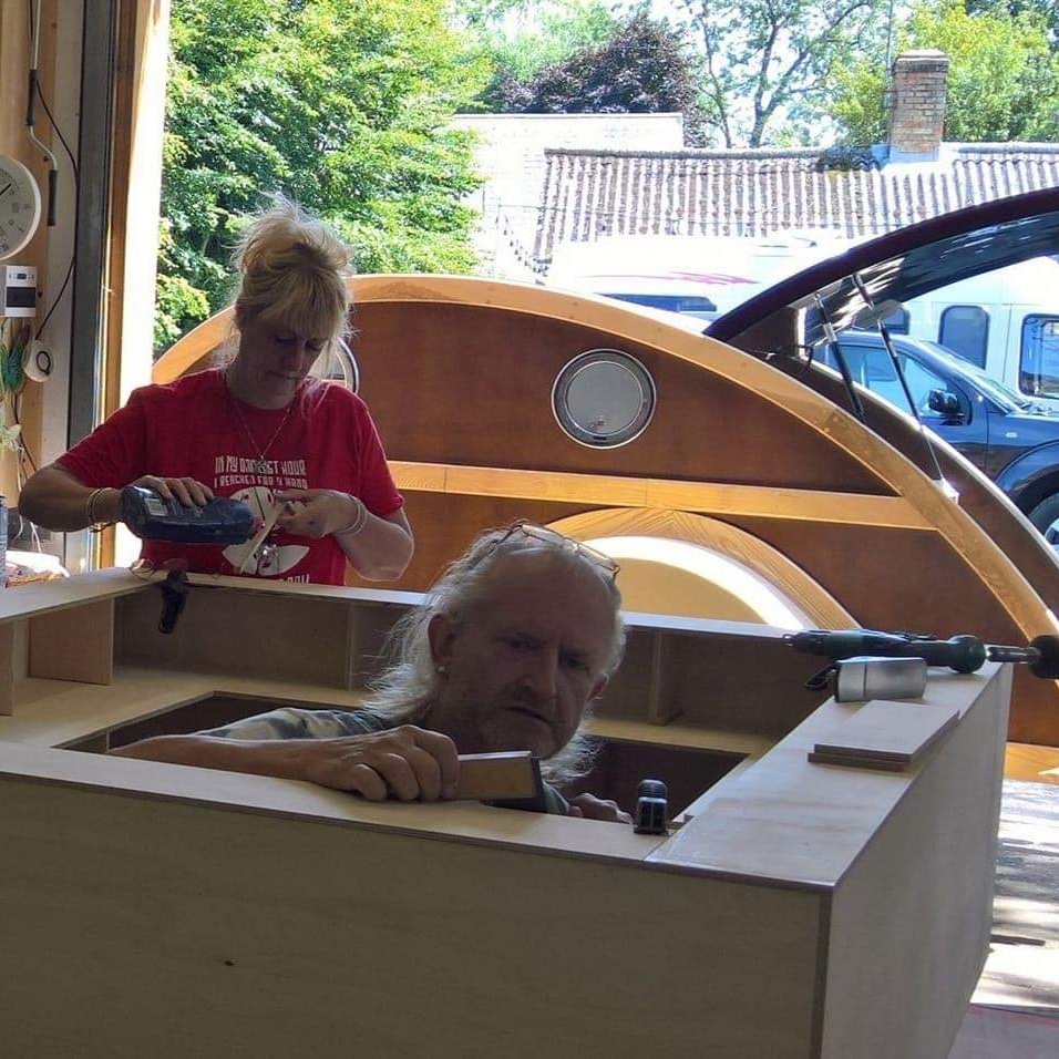 TheEnglishCarav's tweet photo. On This Day 2017....
Us working on Doris @craftycaravanba ❤️❤️
#theenglishcaravancompany #TheCraftyCaravanBar #bar #caravanbar #teardropbar #byhand #woodworking https://t.co/Nd52L7EvWK