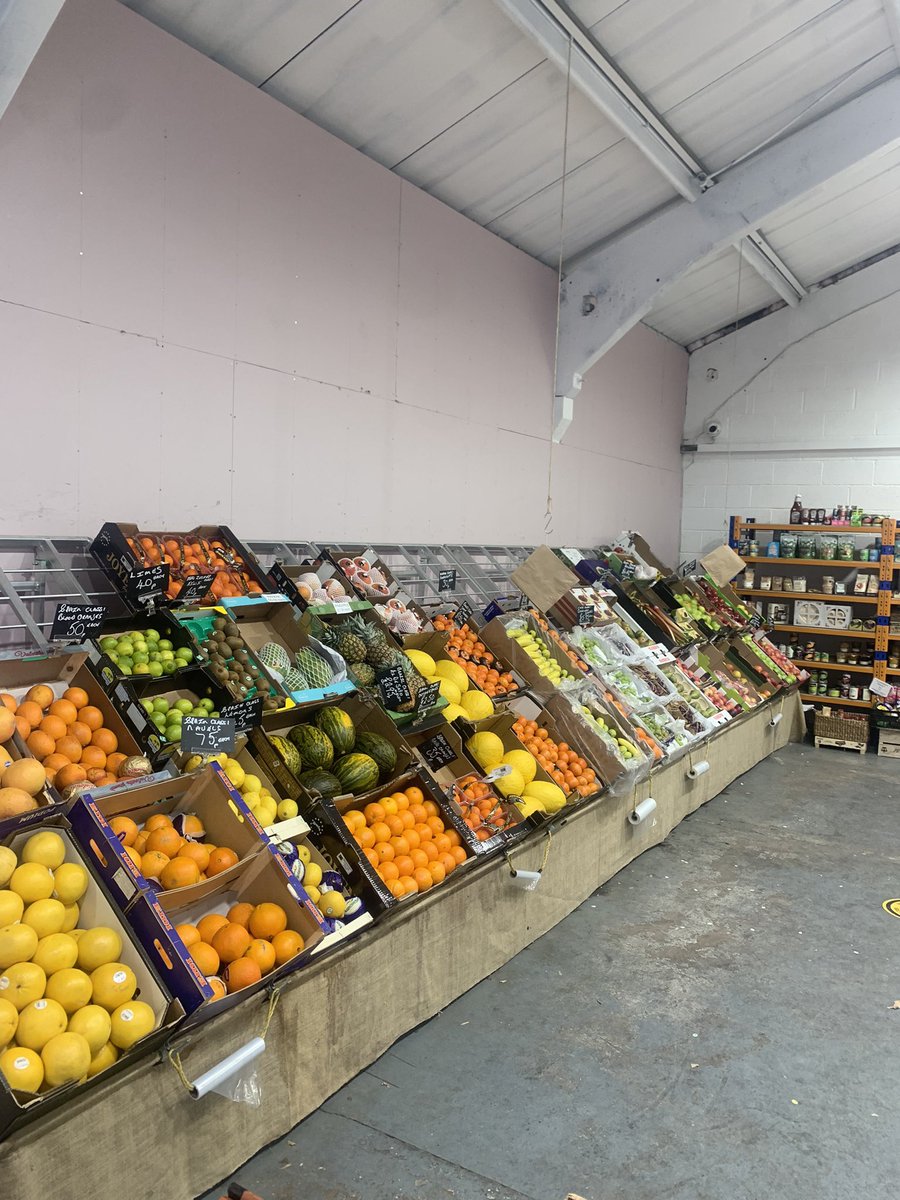 TatwsTrading's tweet photo. Bore da good morning all not bad display from.a little #independant trader in #northwales open til 5pm you want the best shop with #tatws ๐ช๐ช๐ช๐ช๐ช๐ช๐ช๐ช๐ช#llandudno https://t.co/CZH8R1m6Uq