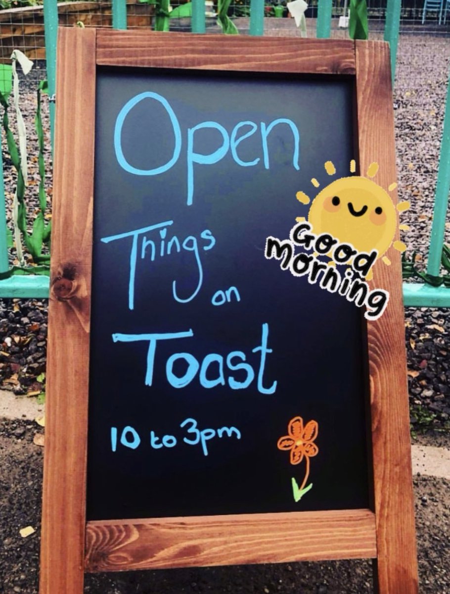 toastshack's tweet photo. Yummy food on toast ~ Brunch we got that covered!☀️🌈❤️ #thingsontoast #splott @cardiff @BeMoreSquirrel @BoneYardCardiff #foodie #foodblogger #SaturdayMorning https://t.co/ewaObPYgLk