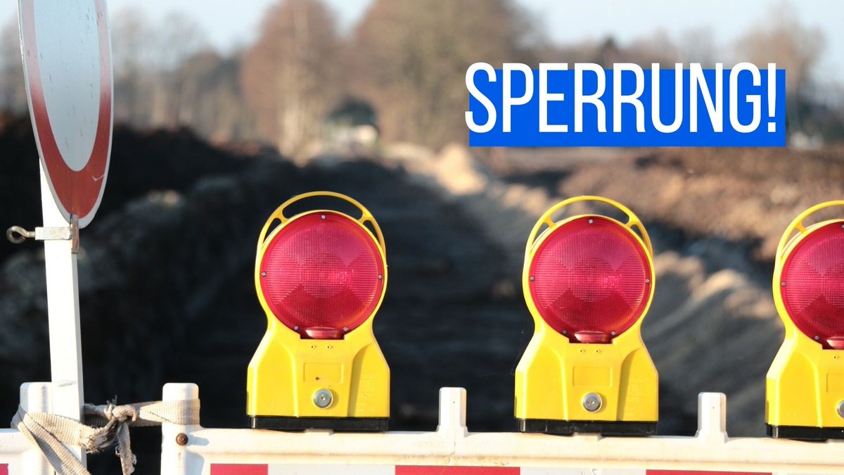 Polizei_PS's tweet image. #Verkehrsunfall auf der #K31 in Richtung #Geiselberg. Die Fahrbahn ist derzeit #gesperrt. Verletzt wurde niemand. Die Räumungsarbeiten dauern an. |pet