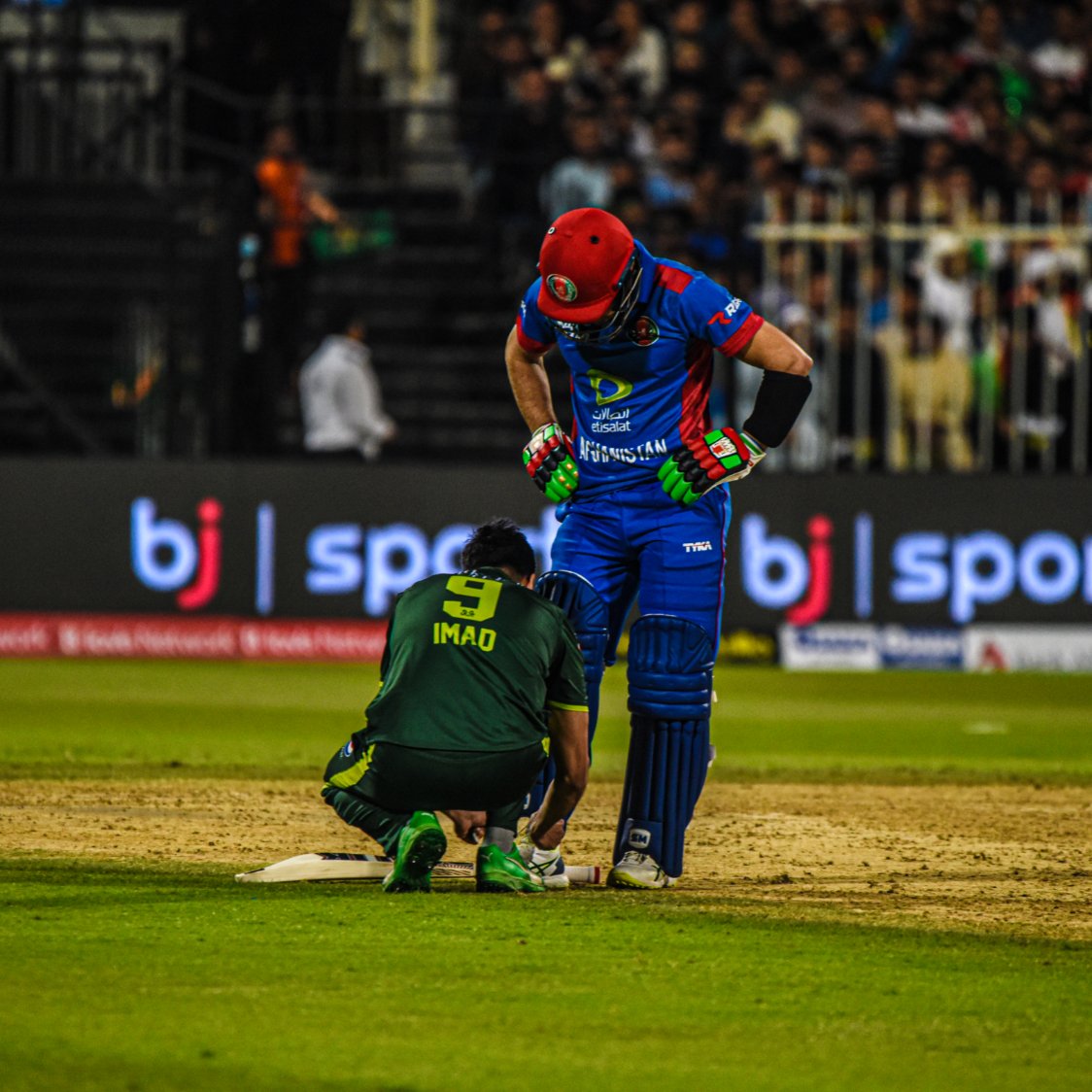 cricinfo's tweet photo. Things we love to see 🤝 ❤️ https://t.co/3gyt3zW2J9