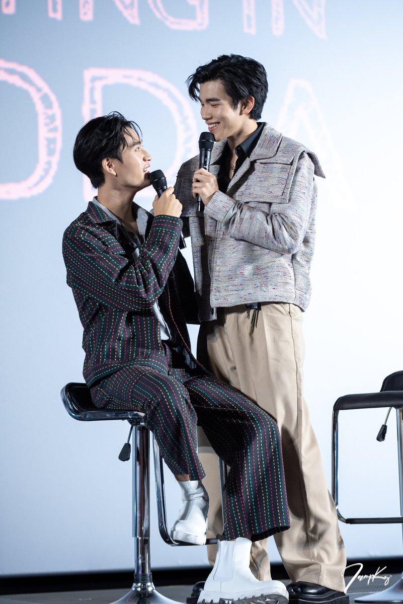 iampk_z's tweet photo. เขินตัวบิดตัวงอ มันเกินไปปปปปปปปป
#GeminiFourth #เจมีไนน์โฟร์ท 
#gemini_nt #fourthnattawat
#GeminiFourthFMinPP https://t.co/F8l3KiJPRS