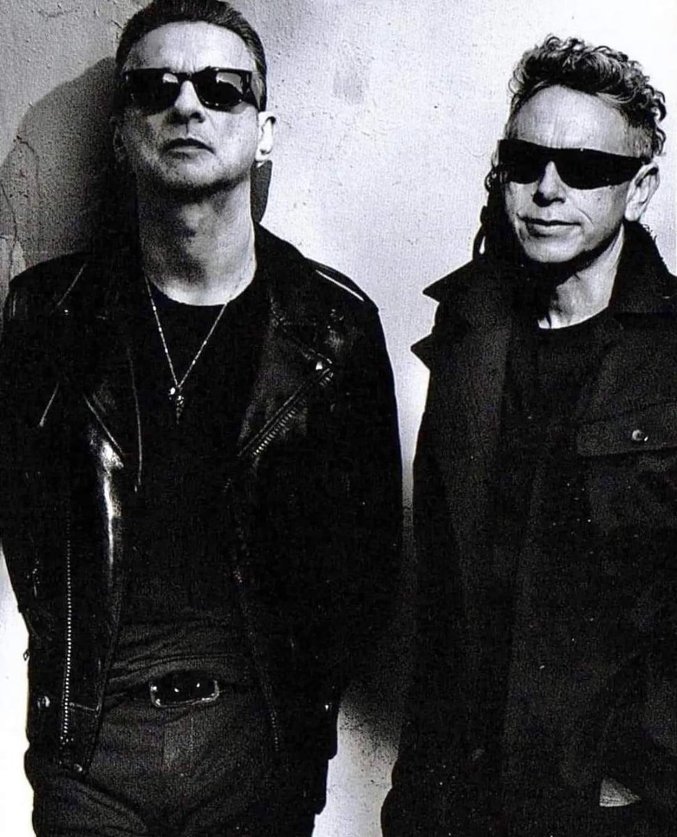 depmodedotcom's tweet photo. Depeche Mode | Memento Mori
https://t.co/a9DNonsj7G
#davegahan #martingore #depmodecom #depechemode #mementomori #ghostsagain #waggingtongue #myfavouritestranger #neverletmego #peoplearegood #soulwithme #speaktome #beforewedrown #mycosmosismine #alwaysyou #carolinesmonkey https://t.co/eArIZjqhQv