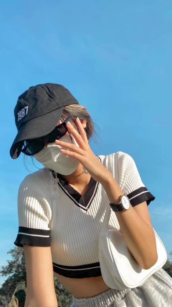 NiLin55's tweet photo. ความน่ารักของเรา ไม่เข้าตาแกหน่อยหรอ  #แคปชั่นอ่อย #แคปชั่นเสี่ยวๆ #แคปชั่นคมๆ #แคปชั่นน่ารัก #แคปชั่นโสด🖤 https://t.co/sFwwmb0eDM