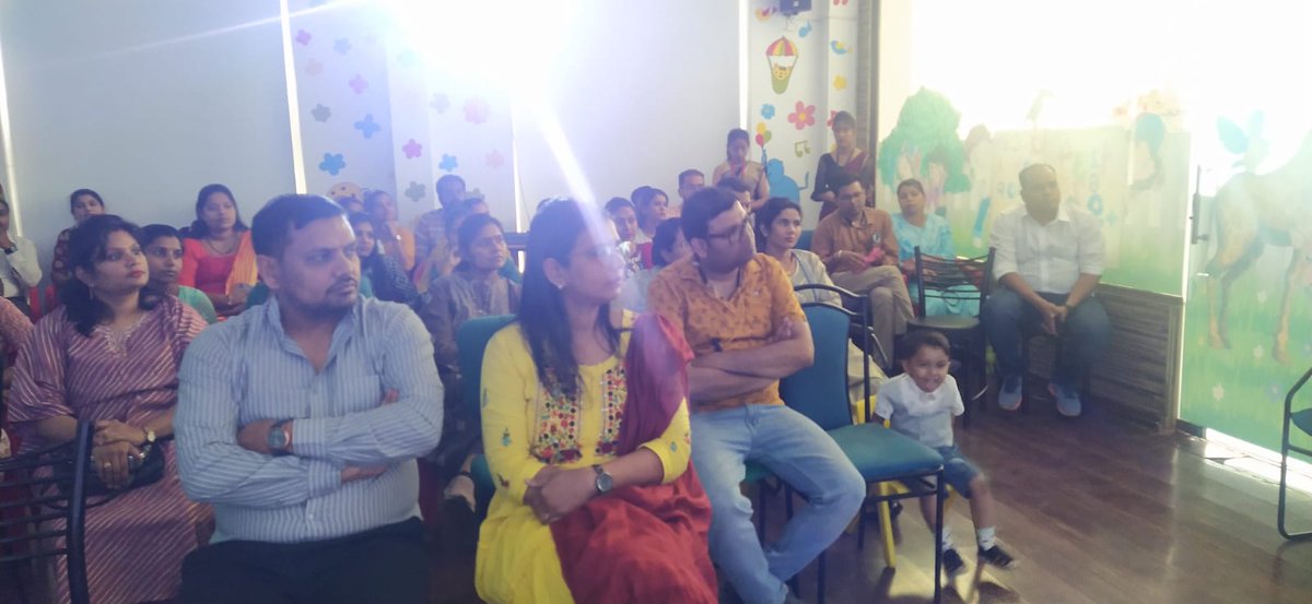 radiant_pre's tweet photo. Health Talk By Dr. Mahendra Singh Rathod Sir And Dr. Richa Chouksey Mam From M Y Hospital. Share Tips Related To Diet, Nutrition &amp; Sitting Portion And How To Prevent This So That We Live Healthy Life.

#goodhealth #doctortips #radiantpreschool #parents #childcaree https://t.co/fjhFExyvcc
