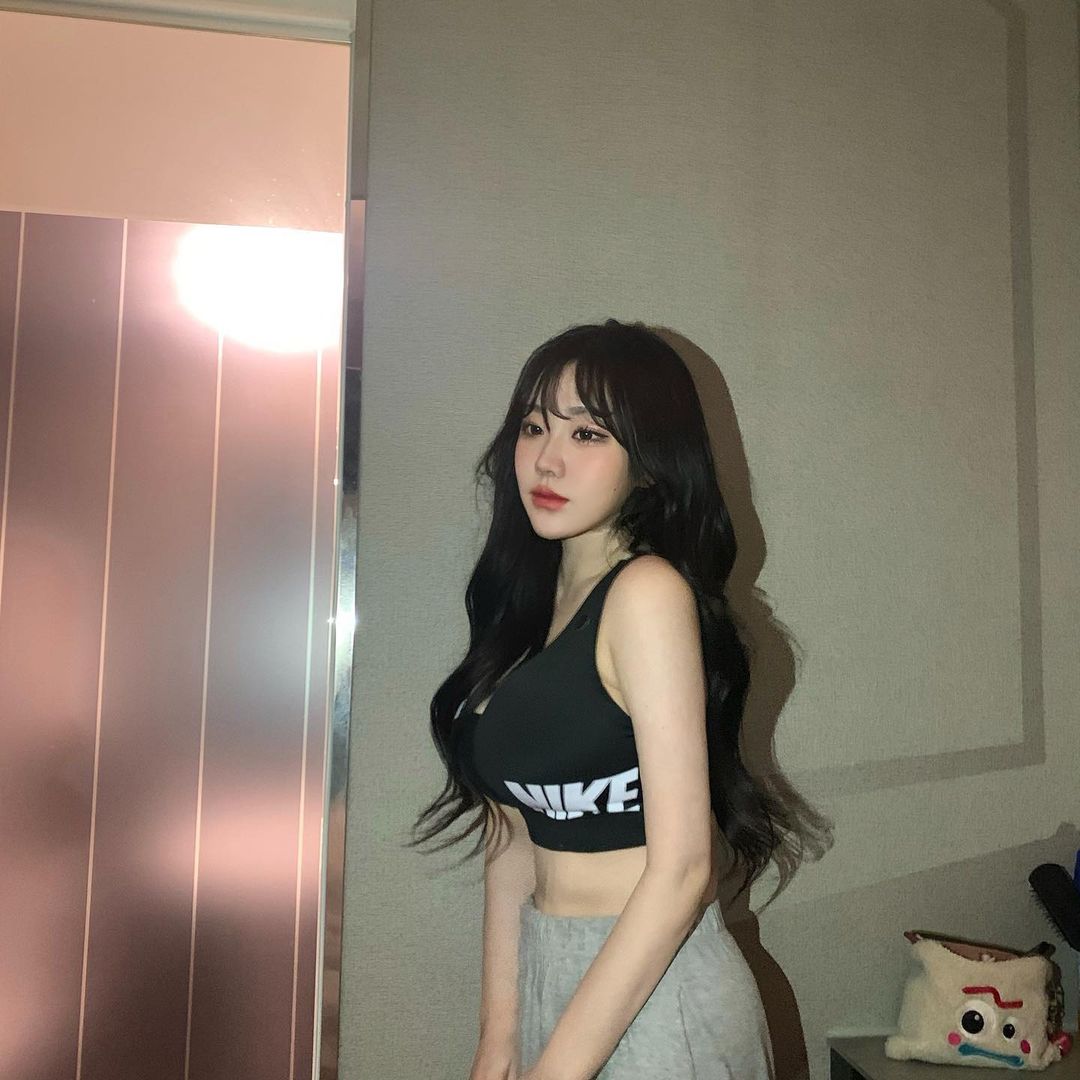 roughmw's tweet image. ️️ 
 ️️ 
 ️️ 

          just do it, babe 

 ️️ 
 ️️ 
 ️