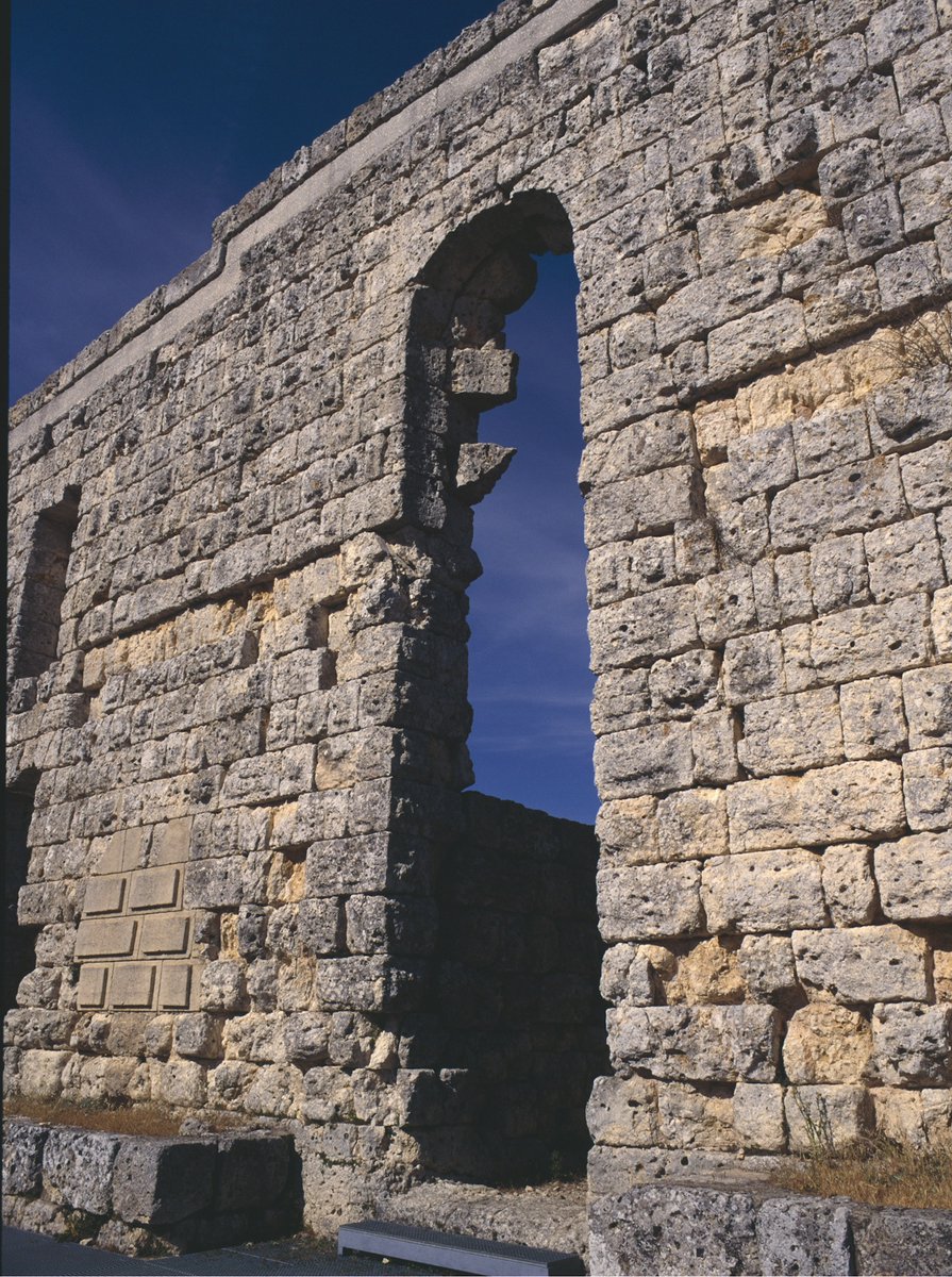 diputacionMLG's tweet photo. El #yacimiento #arqueológico de #Acinipo está situado a 18 kilómetros del casco urbano de #Ronda.

Aunque la mayoría de los restos visibles son romanos, no podemos olvidar los importantes restos #prehistóricos de la ciudad.

👉 https://t.co/DLF5vPWMKR https://t.co/ctm4zNEKbY