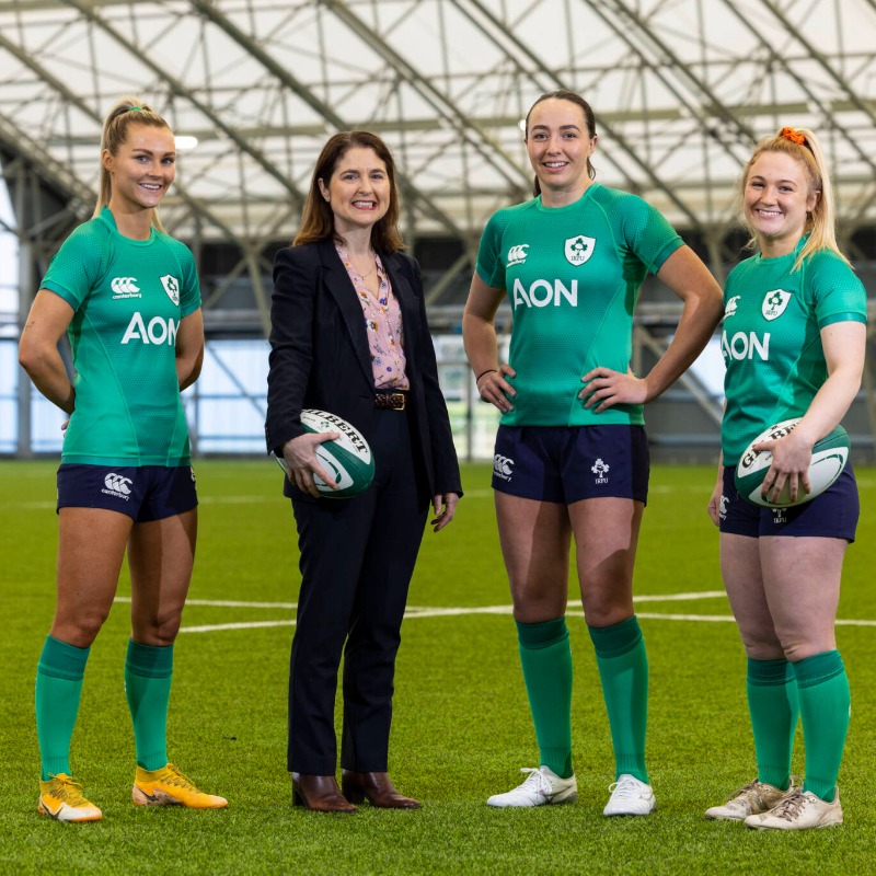 IrishRugby's tweet photo. We're delighted to announce @AonIreland has continued their commitment as the Principal Sponsor of the Ireland Women's Rugby team until the end of June 2026.

#IrishRugby | #NothingLikeIt
