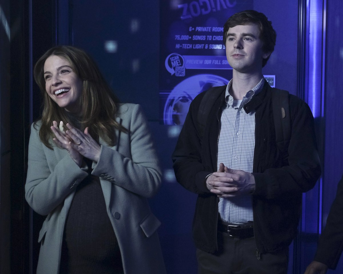 EndgameShea's tweet photo. New promotional pics! 📸🥳
 
“A Blip” (6x14)

A Karaoke night? 🎤🤭

📸 : @jeffweddell (ABC Digipress)

#Shea #TheGoodDoctor #FreddieHighmore #PaigeSpara #ShaunMurphy #LeaDilallo #TheGoodDoctor6 #SheaEndgame #Karaoke #ABlip https://t.co/Smf4TK7UkE