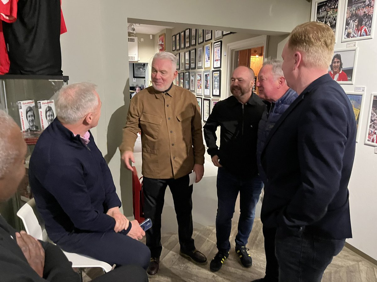 Fans Museum on Twitter: