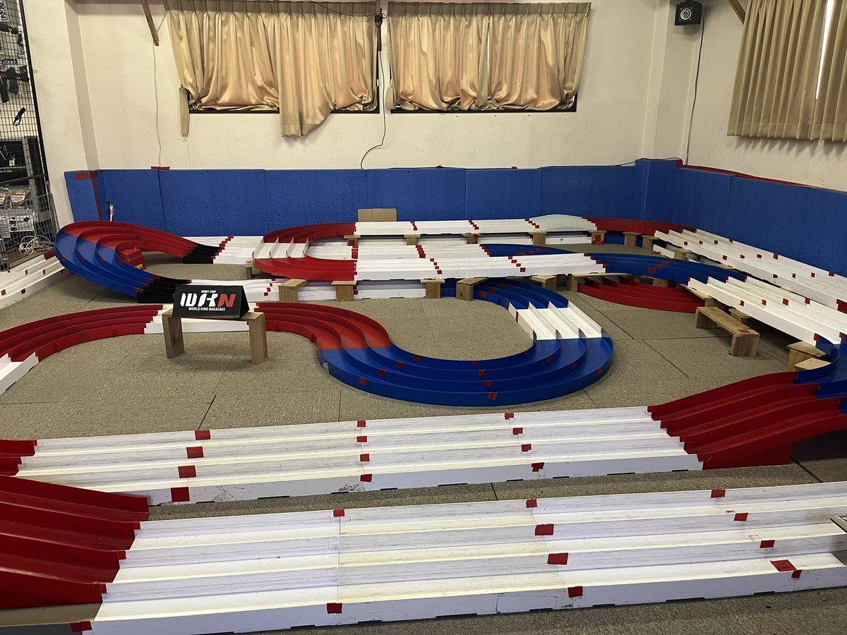 mvoBNjGbuJ6OFrs's tweet image. 再始動❗️
現在リハビリ中🫡✨

#ミニ四駆
#WKN