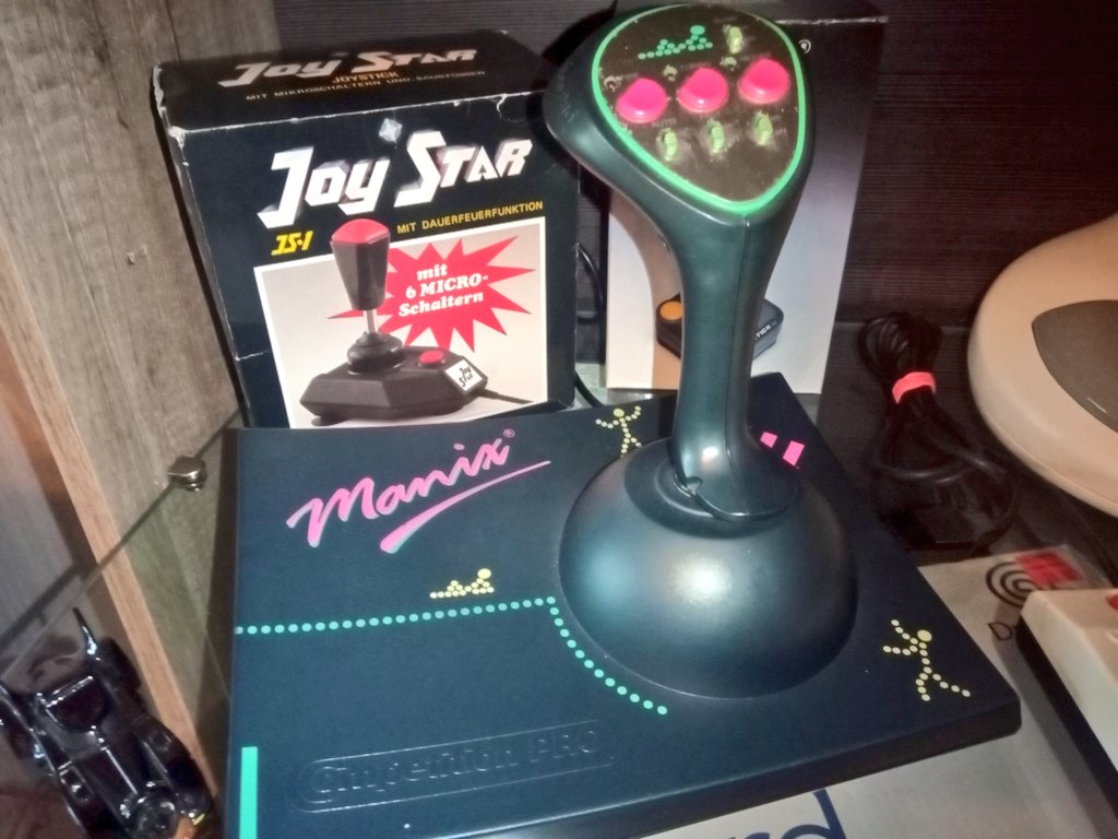 unde4dg4ming's tweet photo. @supersisi @sincespacies @RetroBlastUS @ColonelFalcon @The_Top_Loader @GameSquire @Retrogamebrews @JapanRetroGames @Malckie92 @HeadcaseGames @JiswaPROJECT It's been a while since I've posted a stick pick... 😂 So here we go!🕹️ https://t.co/I2WNCbql97