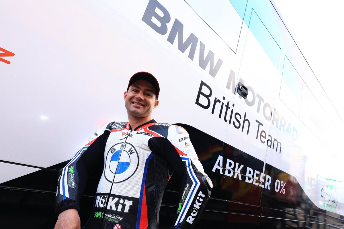 leon haslam tweet media