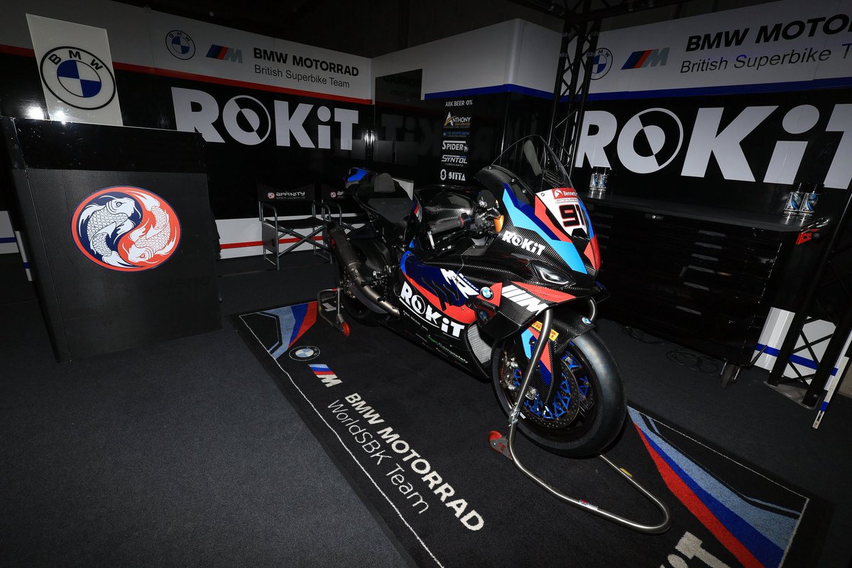 leon haslam tweet media
