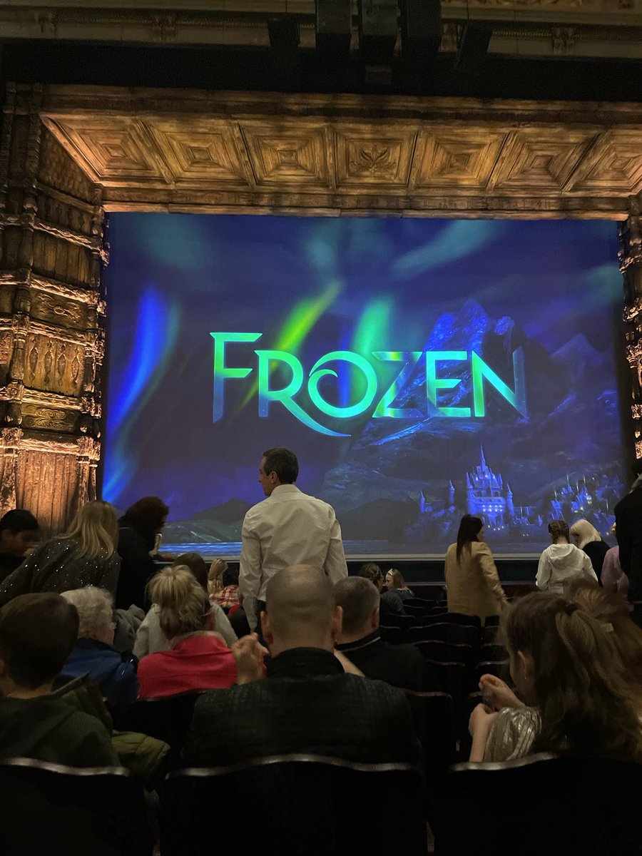 I watched <a href="/frozenlondon/">Frozen The Musical</a> last night and wow wow WOW😍 I am still in shock at how BEAUTIFUL it all was. It truly was an experience like no other and <a href="/SamanthaBarks/">Samantha Barks</a> hearing your voice live is life changing💗 ❄️ well done to all cast and crew 👏🏻🥂