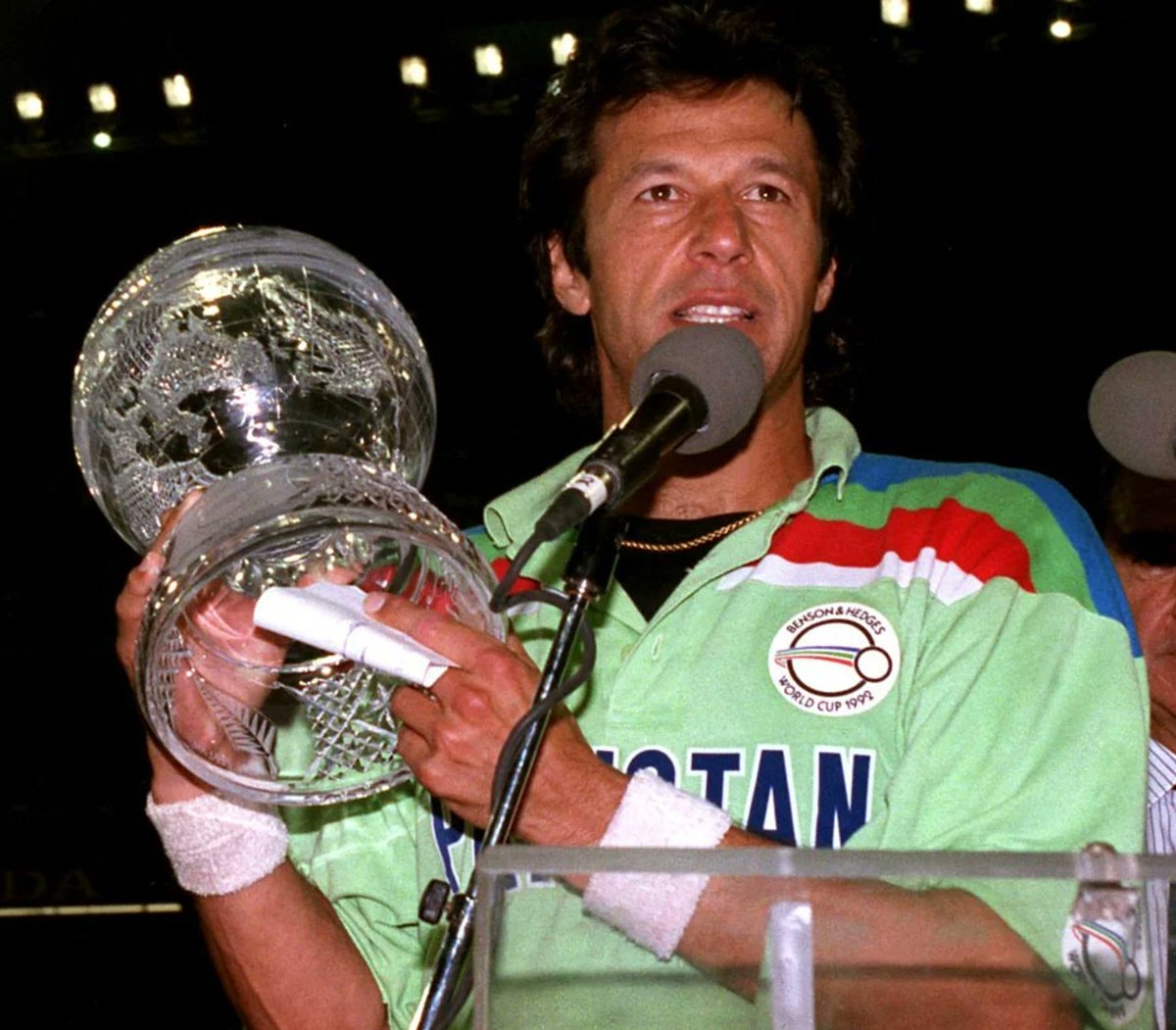 IsbUnited's tweet photo. On this day 🔙 in 1992, we ruled the world! 🌍🏆

A proud moment for the nation that showcased resilience, teamwork, and passion. Cheers to the heroes of '92!

#UnitedForPakistan #UnitedWeWin https://t.co/UBOJouaibb