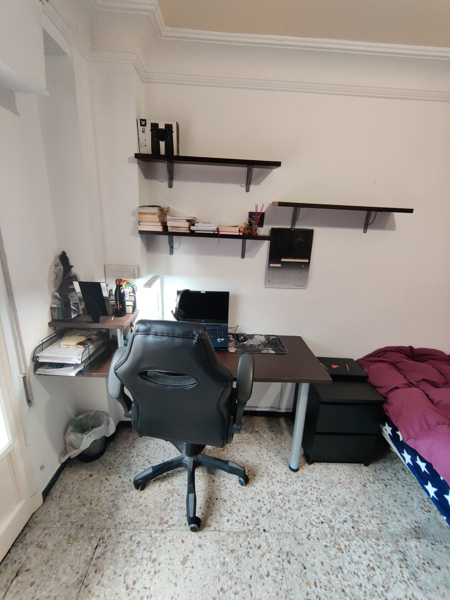 DannyDK94's tweet photo. Se alquila habitación en Zaragoza. 

Cama grande, balcón propio. Zona Universitaria y todos los gastos incluidos en el precio. 

#Zaragoza #Alquiler https://t.co/kHWyVjqXqQ