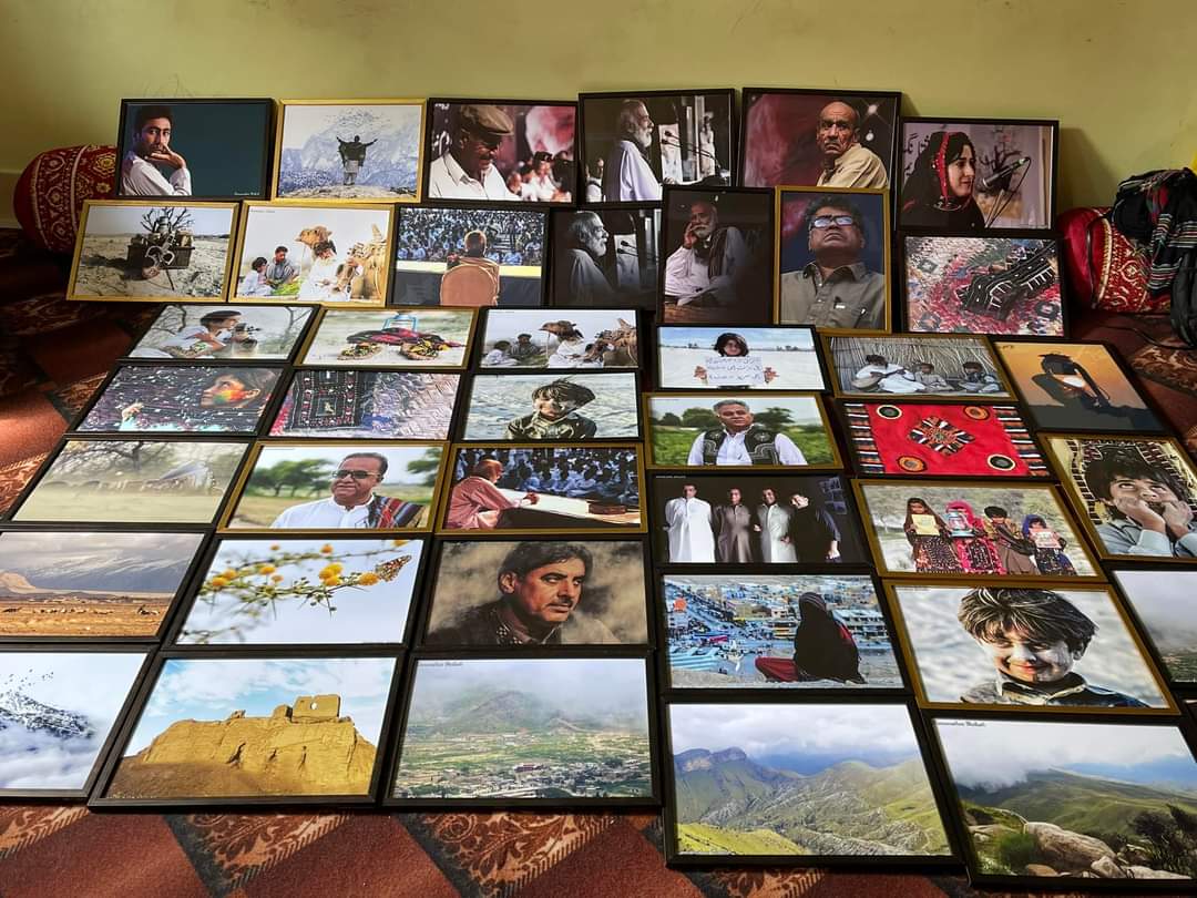 Alijanmaqsood12's tweet photo. Kamanchar Baloch is a photographer from Balochistan’s Kech district. He has been in the profession for last 14 years covering every nook and corner of Balochistan. Now, all his belongings are his portraits. He is selling them on affordable price. Per pic with cover costs 5k only. https://t.co/fdIFsEDzE7