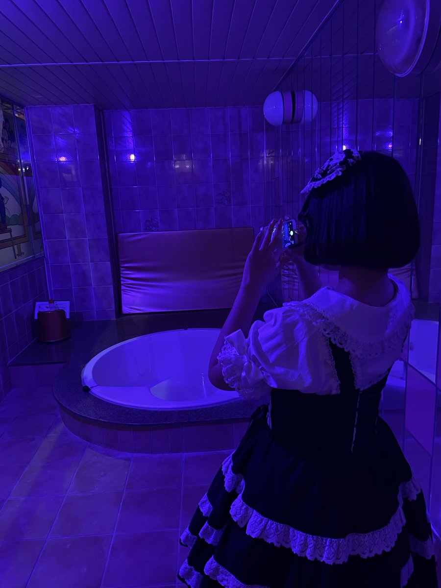 Ka0o0_156's tweet photo. 🛁🧴 https://t.co/70Sk3BGOpe