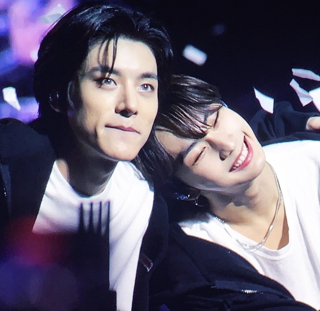 jakewonfeed's tweet image. rehearsal                                         concert