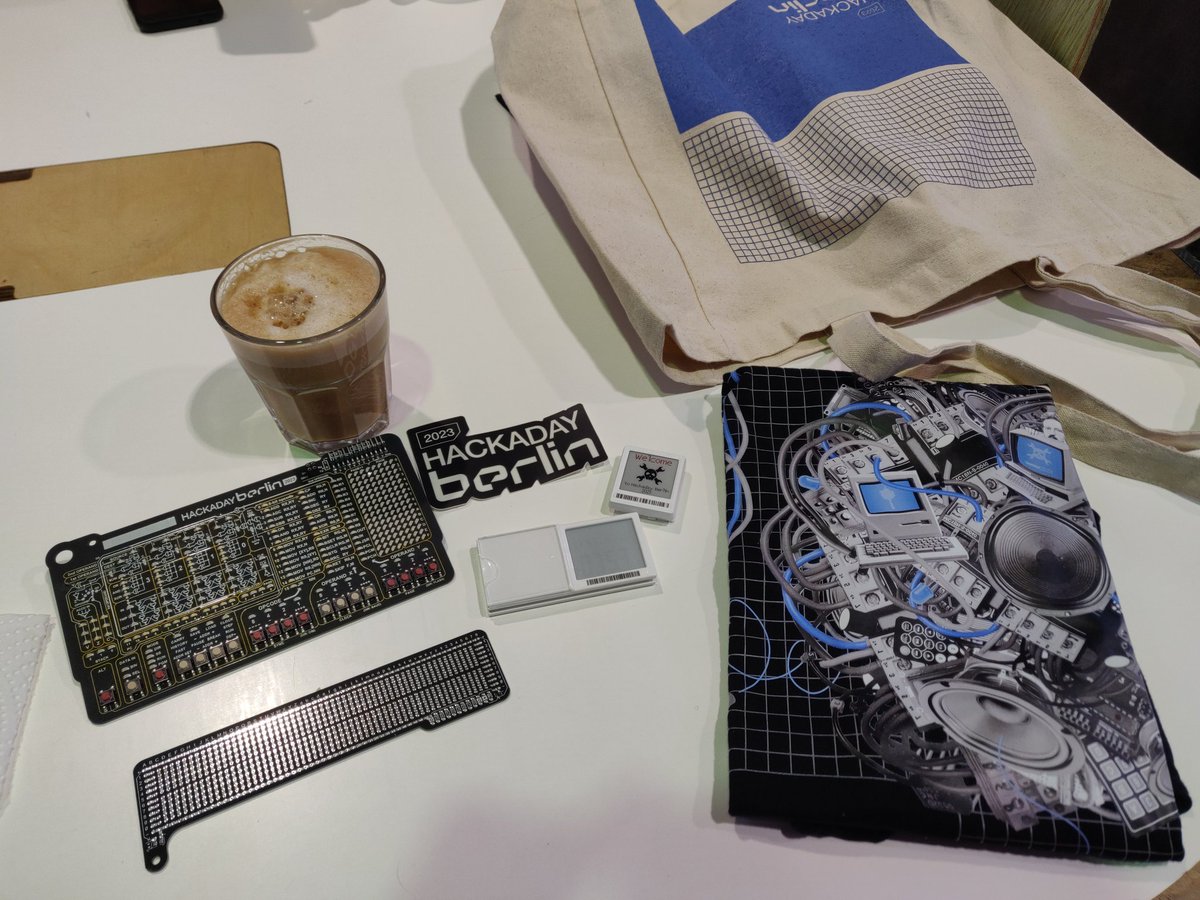 hpsaturn's tweet image. Breakfast ready, well now try to understand this 🙃
#HackadayBerlin #MotionLab