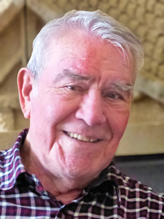 Unser Ehrenmitglied Willy Rosen, FIDE-Meister, Internationaler Fernschachmeister, Deutscher Jugend-, Senioren- und Nestorenmeister, feiert heute seinen 90. Geburtstag:
sfk-schach.de/nachricht-anze…