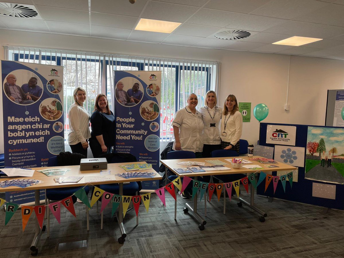 CV_UHB's tweet image. We are ready!🤩

If you would like to learn more about the roles available in Primary and Community Care, come down and visit us today at our Recruitment Event at Woodland House, Maes-y-Coed Road.🧑‍⚕️

⏰10am - 2pm⏰

#InOurCommunity