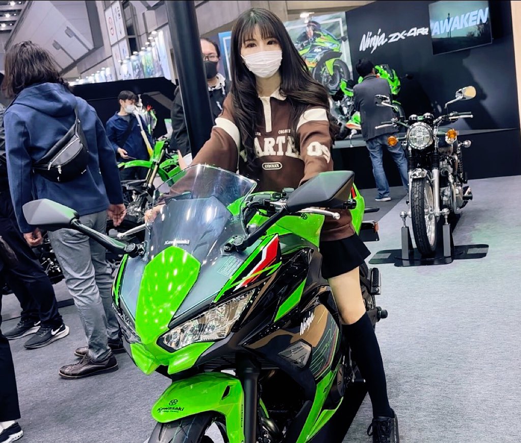 ryouennn's tweet photo. モーターショーに来た🥰
#東京モーターサイクルショー2023 https://t.co/3sIGqEobOt