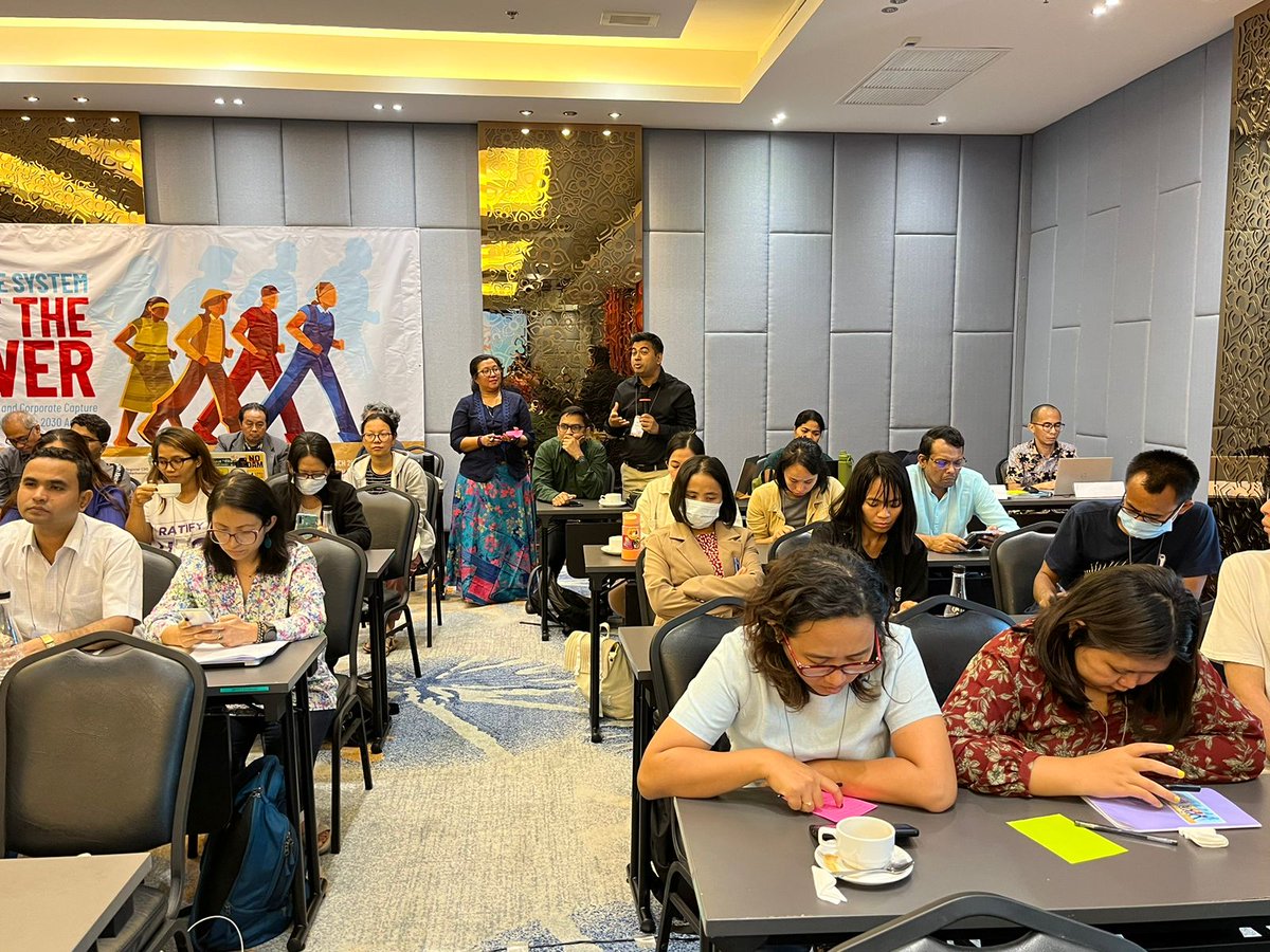 AP_RCEM's tweet image. #HappeningNow: #APPFSD2023 participants share in the Townhall Meeting their insights and ideas on how APRCEM can reinforce its role and strengthen its work in advancing #DevelopmentJustice. 

#PeoplesForum2023
#PropleOverProfit