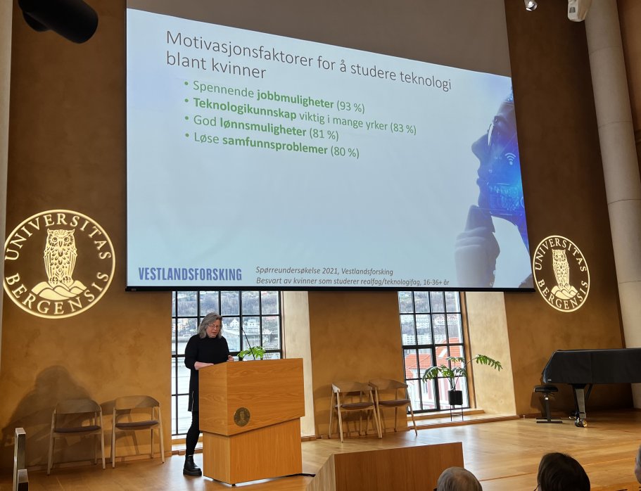 Hilde G. Corneliussen tweet media